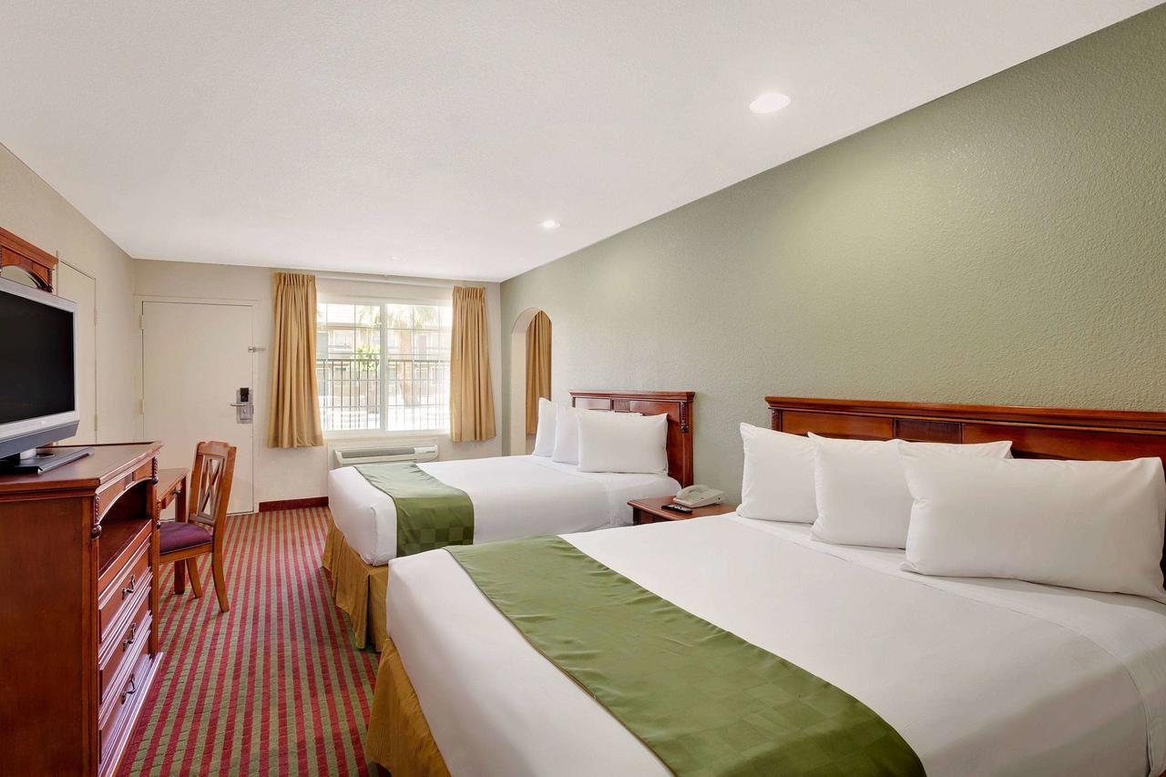 Travelodge By Wyndham El Centro Exterior foto