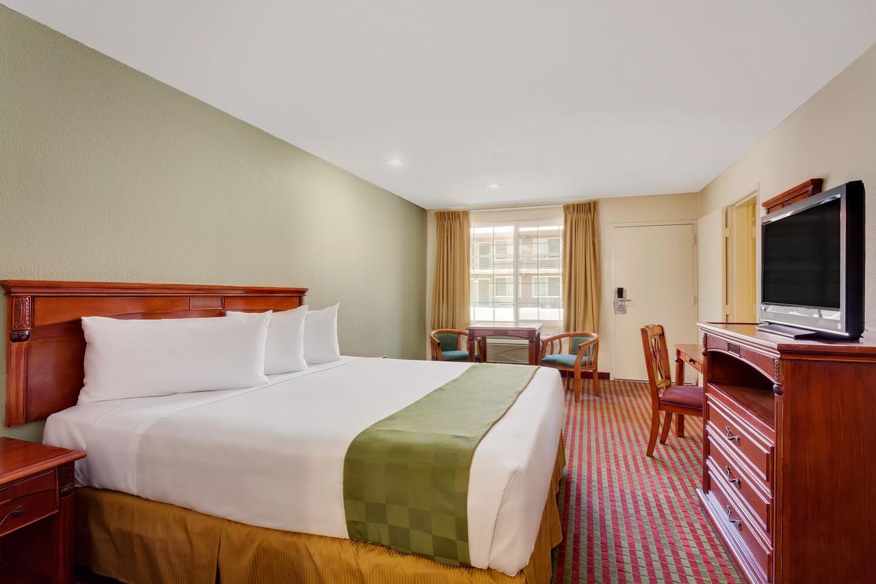 Travelodge By Wyndham El Centro Exterior foto